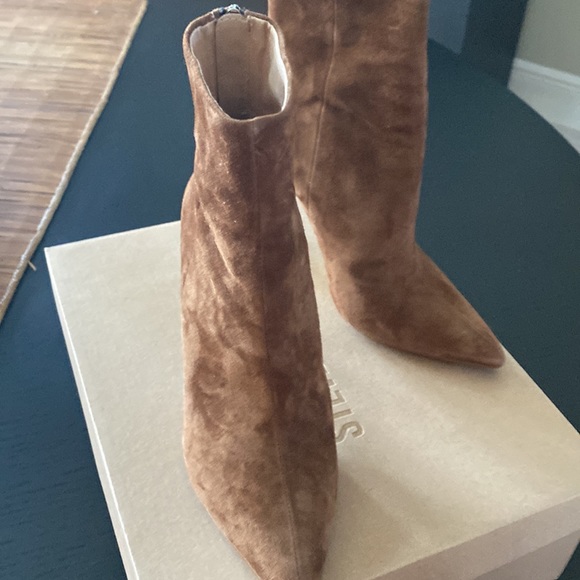 Steve Madden Halena chestnut suede booties, size 7 - Picture 3 of 6